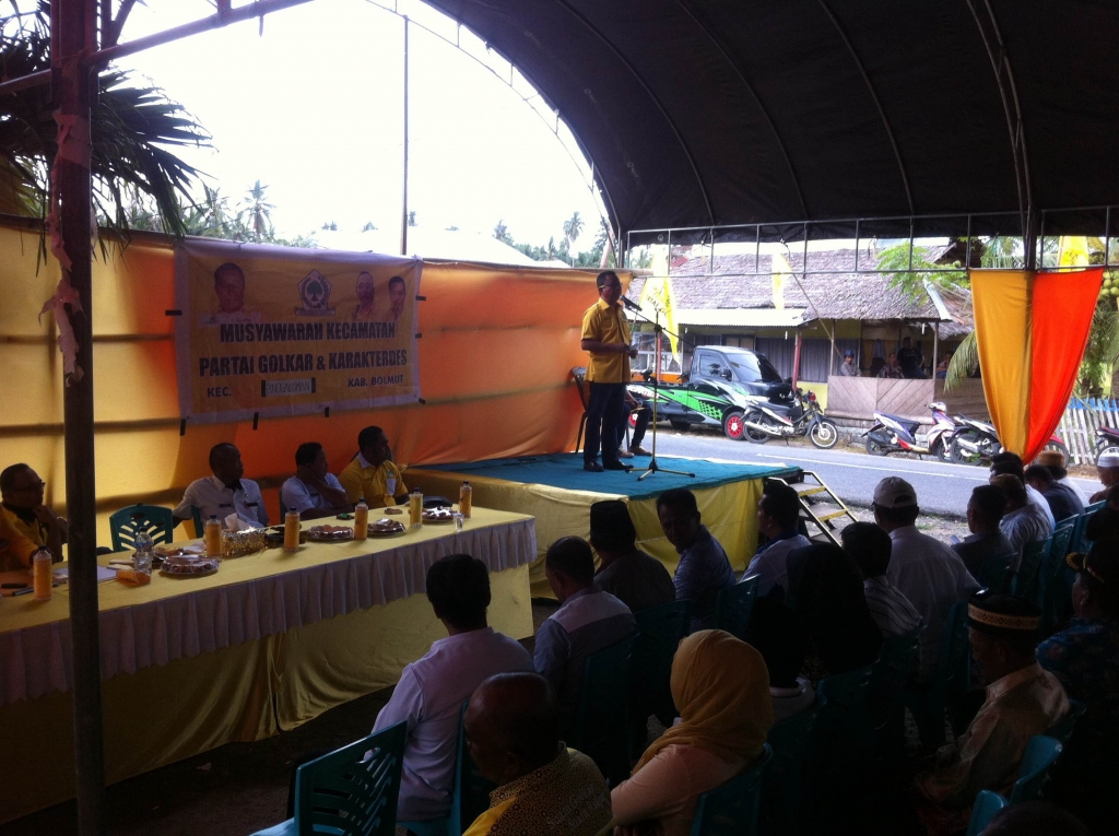 Berniat Cabup Bolmut, Bangko Minta Restu Kader Partai Berniat Cabup Bolmut, Bangko Minta Restu Kader Partai