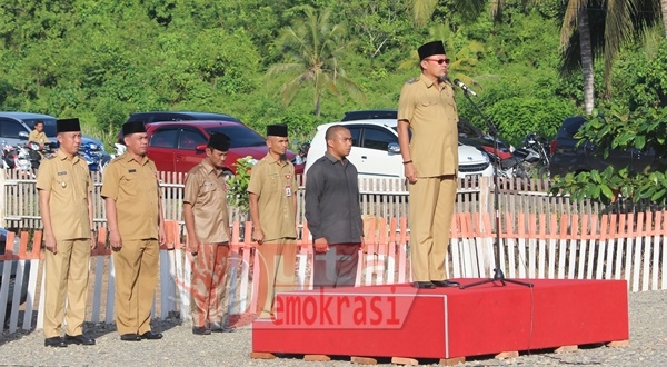 Bupati Sayangkan Kehadiran Apel Pagi Tenaga Honor Menurun